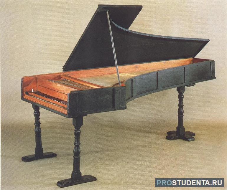 Инструмент фортепиано