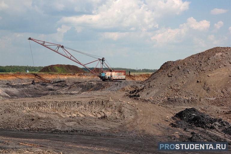 Бурый уголь добывается в Подмосковном бассейне