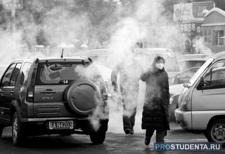 Автомобили загрязняют атмосферу